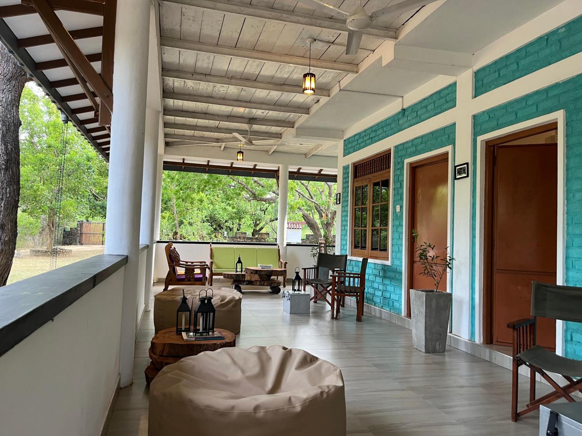 Funky Leopard Safari Lodge Bordering Yala National Park Kataragama Exterior foto
